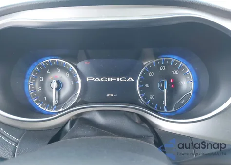 2024 Chrysler Pacifica Limited z USA, uszkodzony, nr VIN 2C4RC1GG3RR168757